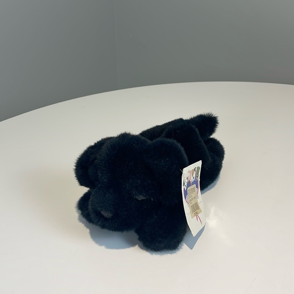 FAO Schwarz Dragster The Dog Black Lab Puppy Plush 9"
